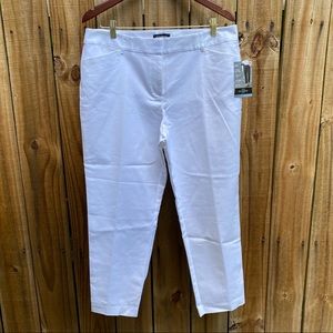 NWT Liz Claiborne Career White Emma Pants 14